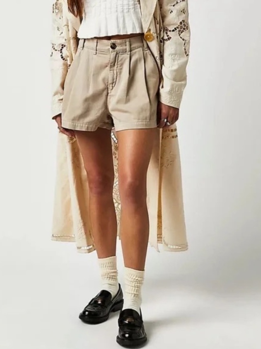 Free People Billie Chino Shorts Tan Khaki Pink Trim Size 12 Excellent Condition